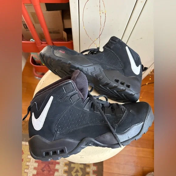 Nike Air Darwin AJ9710-002 - Picture 3 of 16